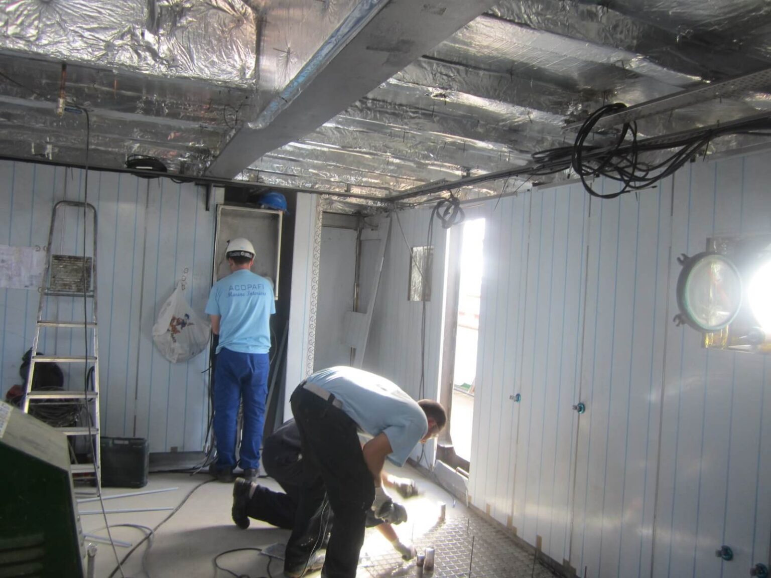 Electricidad y Pavimentos